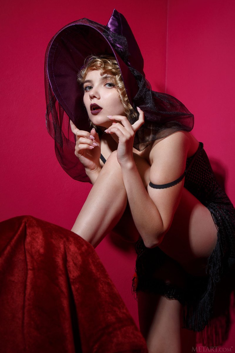 Екатерина, 19 лет, 4 размер груди